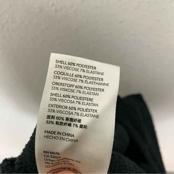 Anthropologie Black Smocked Puff Sleeve Top Sz Extra Small Petite - Picture 8 of 8